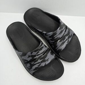 OOFOS | OOah Recovery black gray camouflage slides sandals | WMS 6